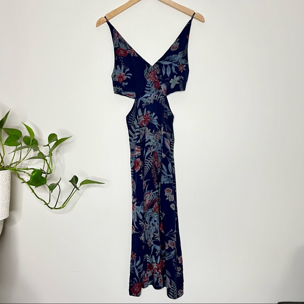 Lulus Peek-A-Bloom Navy Blue Floral Print Midi Dress Size Small